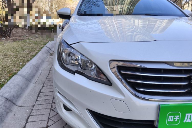 Used Peugeot 408 2014 1.8L Automatic Luxury Edition Right Front Headlight