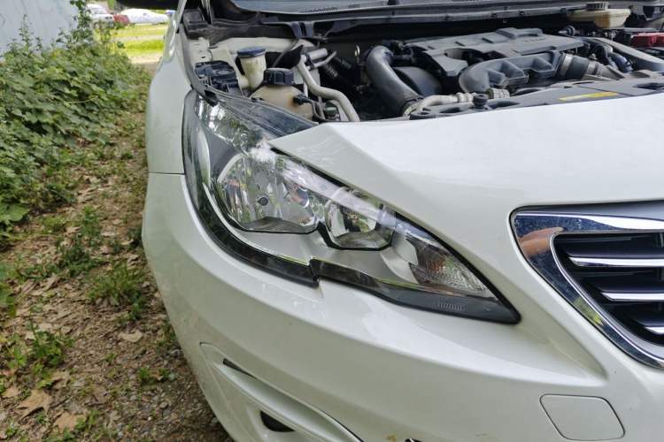 Used Peugeot 408 2014 1.6T Automatic Prestige Edition Right Front Headlight