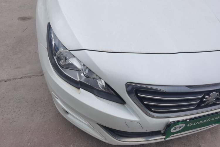 Used Peugeot 408 2014 1.8L Manual Leading Edition Right Front Headlight