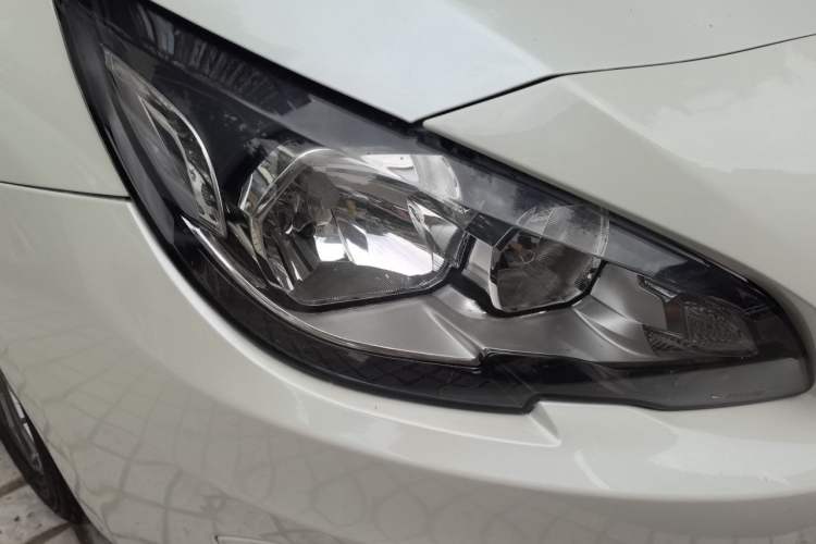 Used Peugeot 408 2014 1.8L Automatic Luxury Edition Right Front Headlight