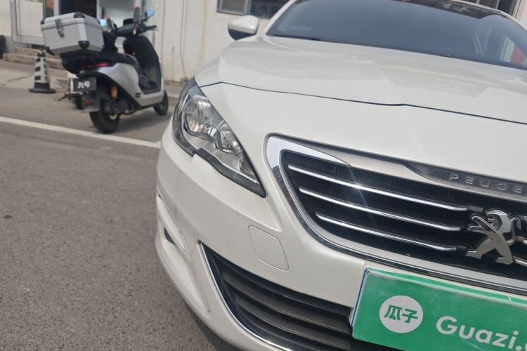 Used Peugeot 408 2014 1.6T Automatic Prestige Edition Right Front Headlight