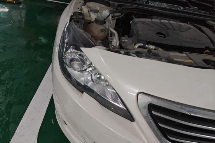 Used Peugeot 408 2014 1.8L Automatic Luxury Edition Right Front Headlight