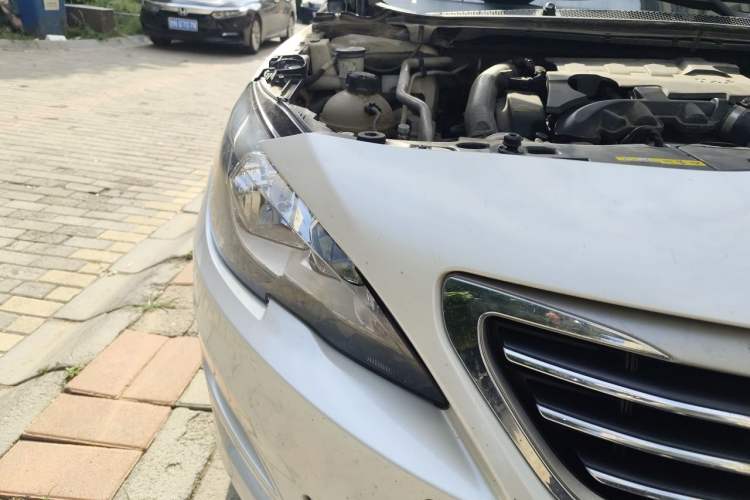 Used Peugeot 408 2014 1.6T Automatic Prestige Edition Right Front Headlight