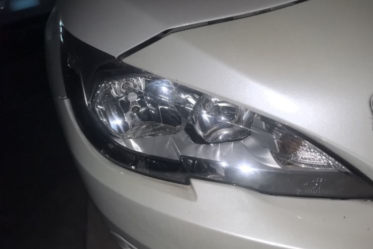 Used Peugeot 408 2014 1.8L Automatic Luxury Edition Right Front Headlight