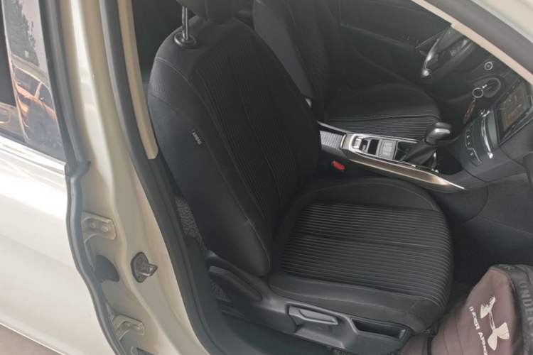 Used Peugeot 408 2014 1.8L Automatic Luxury Edition Right Front Seat