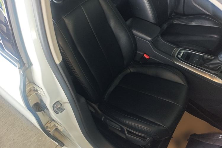 Used Peugeot 408 2014 1.8L Automatic Luxury Edition Right Front Seat
