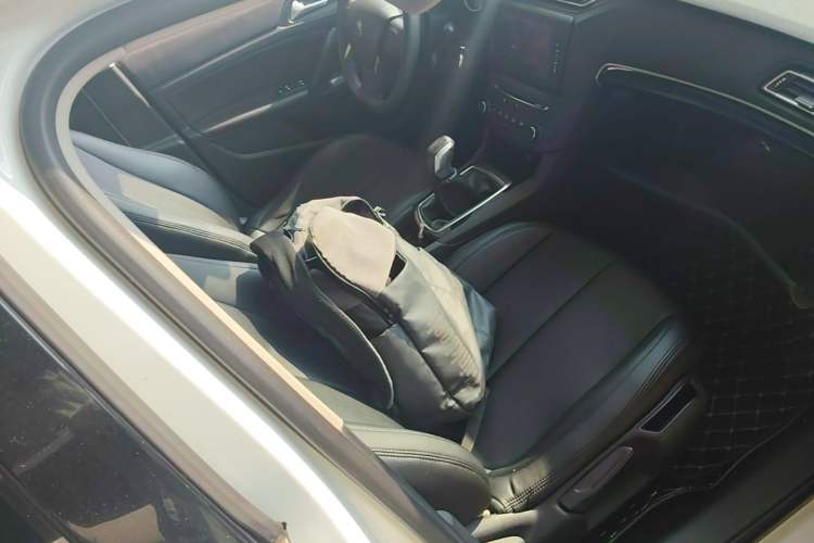 Used Peugeot 408 2014 1.8L Manual Leading Edition Right Front Seat