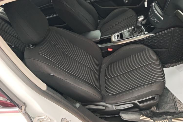 Used Peugeot 408 2014 1.8L Automatic Luxury Edition Right Front Seat