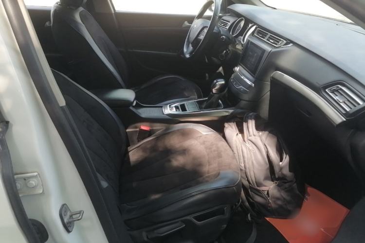 Used Peugeot 408 2014 1.8L Automatic Luxury Edition Right Front Seat