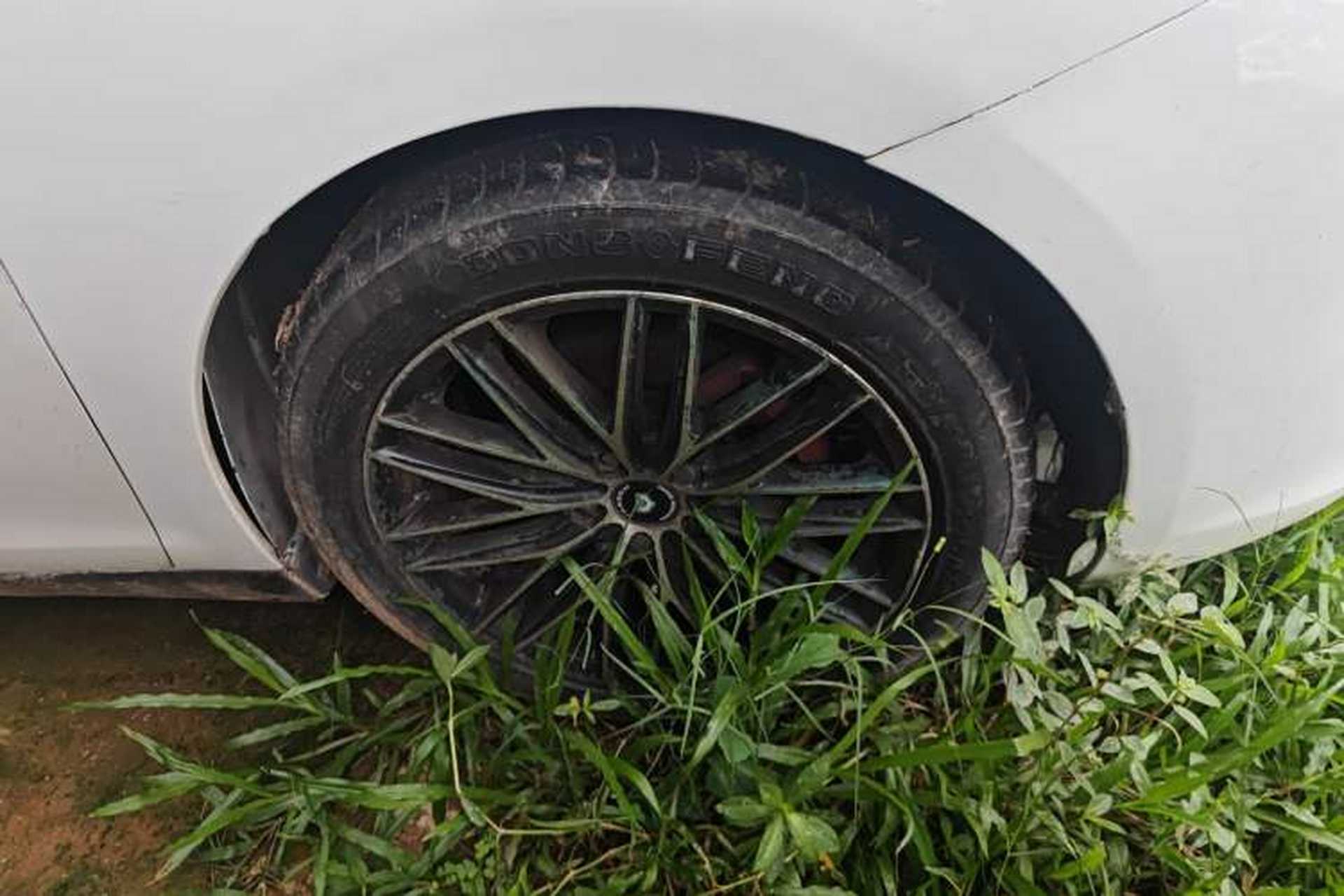 Used Peugeot 408 2014 1.8L Automatic Luxury Edition Right Front Wheel Hub