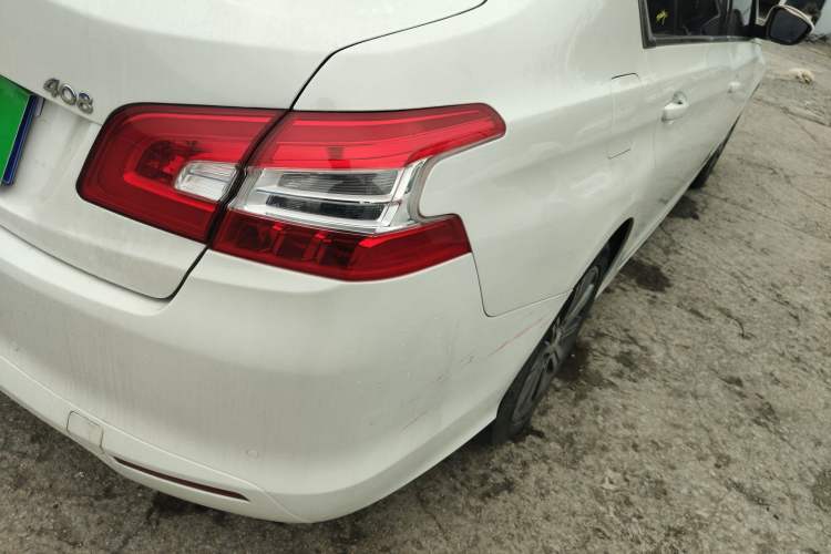 Used Peugeot 408 2014 1.8L Automatic Luxury Edition Right Rear Taillight
