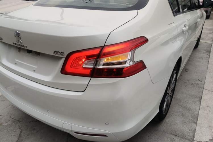 Used Peugeot 408 2014 1.8L Automatic Luxury Edition Right Rear Taillight