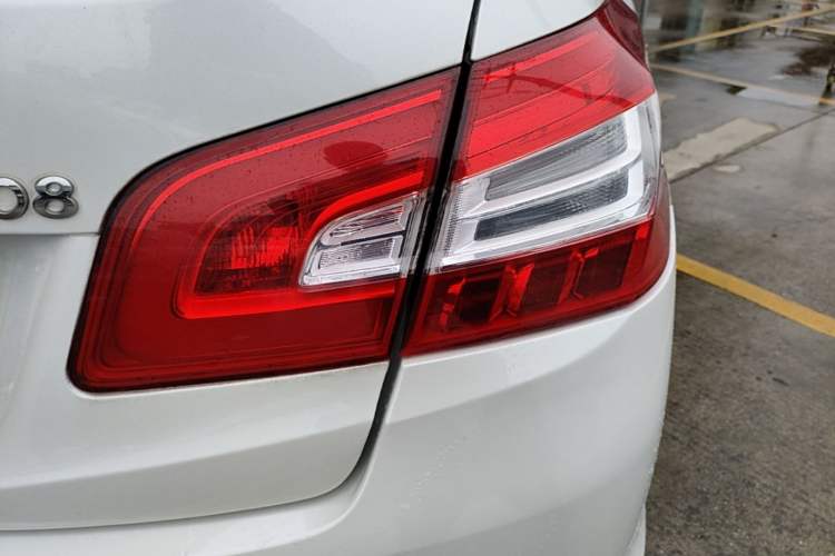 Used Peugeot 408 2014 1.6T Automatic Prestige Edition Right Rear Taillight