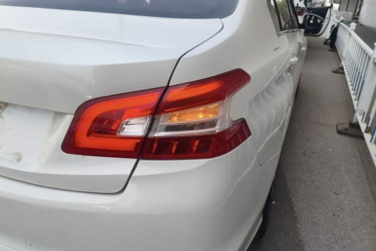 Used Peugeot 408 2014 1.8L Automatic Luxury Edition Right Rear Taillight