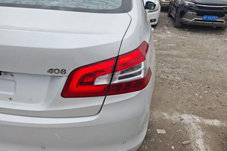 Used Peugeot 408 2014 1.8L Automatic Luxury Edition Right Rear Taillight