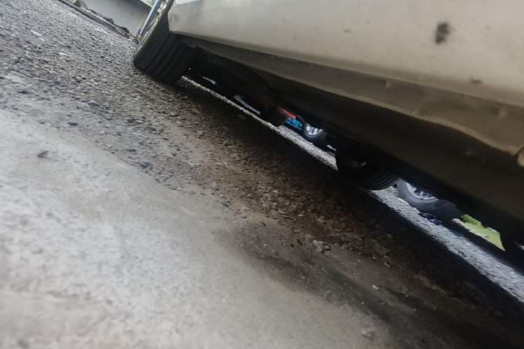 Used Peugeot 408 2014 1.8L Automatic Luxury Edition Right Side Sill