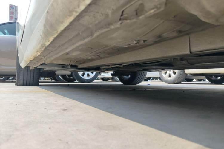 Used Peugeot 408 2014 1.8L Automatic Luxury Edition Right Side Sill