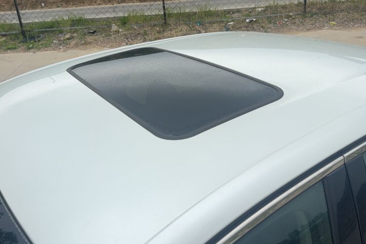 Used Peugeot 408 2014 1.8L Automatic Luxury Edition Roof