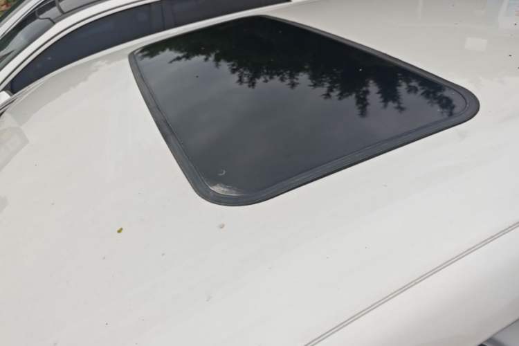 Used Peugeot 408 2014 1.8L Automatic Luxury Edition Roof