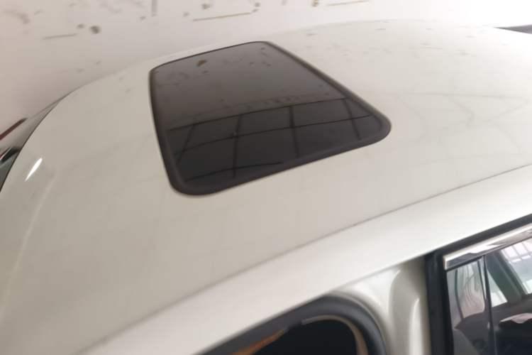 Used Peugeot 408 2014 1.8L Automatic Luxury Edition Roof
