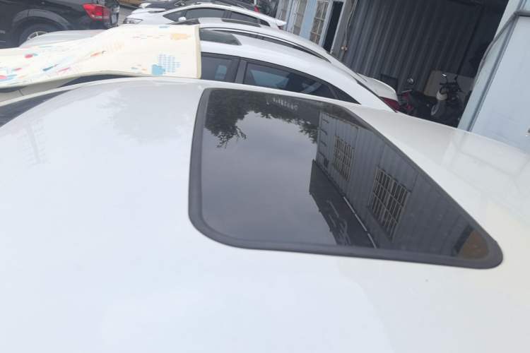 Used Peugeot 408 2014 1.8L Automatic Luxury Edition Roof