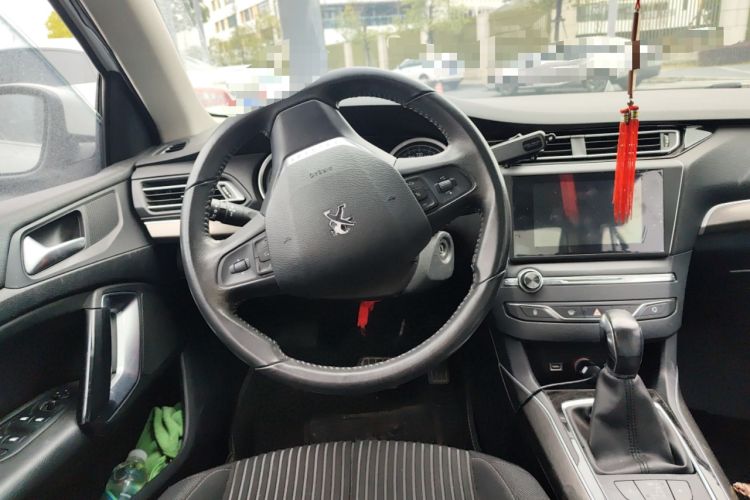 Used Peugeot 408 2014 1.8L Automatic Luxury Edition Steering Wheel