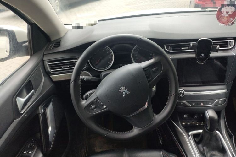 Used Peugeot 408 2014 1.8L Automatic Luxury Edition Steering Wheel