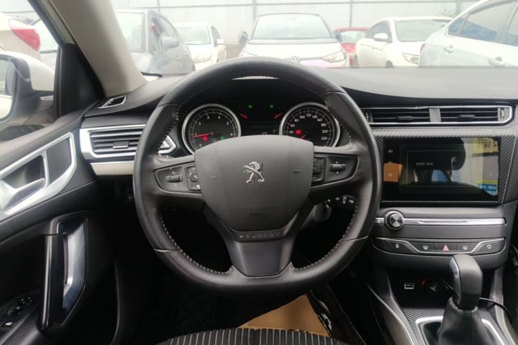 Used Peugeot 408 2014 1.8L Automatic Luxury Edition Steering Wheel