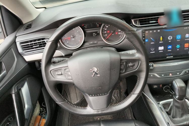 Used Peugeot 408 2014 1.8L Automatic Luxury Edition Steering Wheel