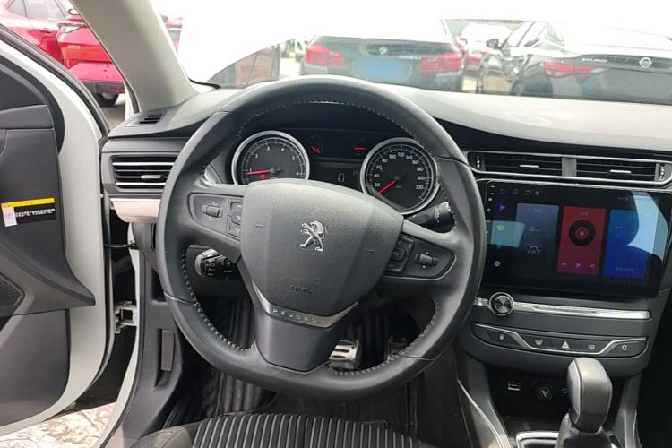 Used Peugeot 408 2014 1.8L Automatic Luxury Edition Steering Wheel