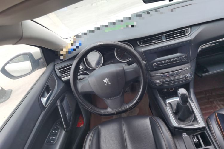 Used Peugeot 408 2014 1.8L Manual Leading Edition Steering Wheel