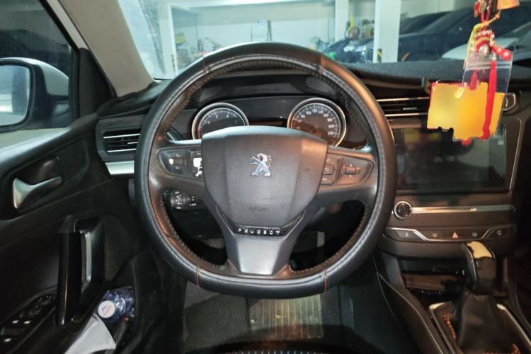 Used Peugeot 408 2014 1.8L Automatic Luxury Edition Steering Wheel