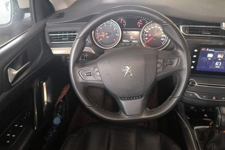 Used Peugeot 408 2014 1.6T Automatic Prestige Edition Steering Wheel