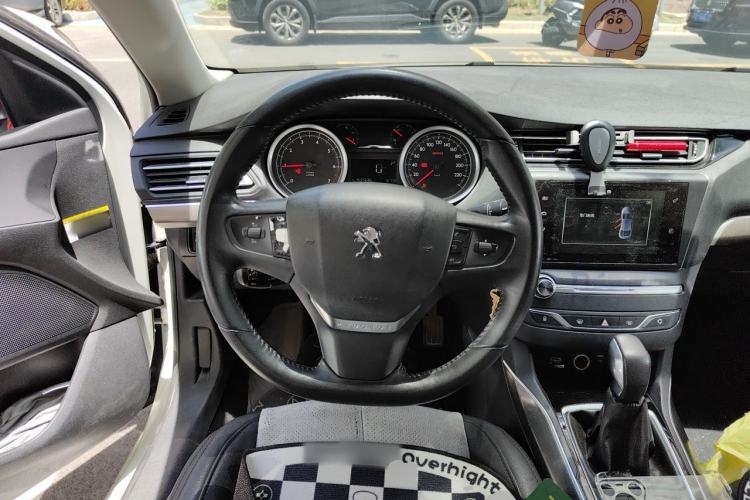 Used Peugeot 408 2014 1.8L Automatic Luxury Edition Steering Wheel