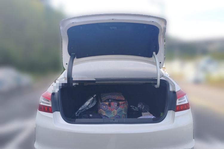Used Peugeot 408 2014 1.8L Automatic Luxury Edition Trunk