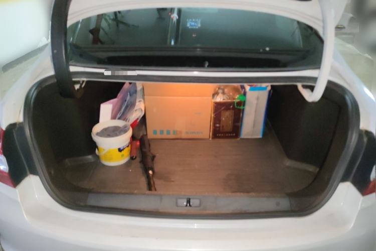 Used Peugeot 408 2014 1.8L Manual Leading Edition Trunk