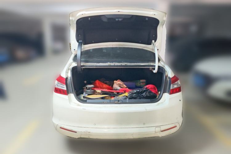 Used Peugeot 408 2014 1.8L Automatic Luxury Edition Trunk