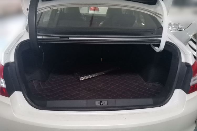 Used Peugeot 408 2014 1.8L Automatic Luxury Edition Trunk