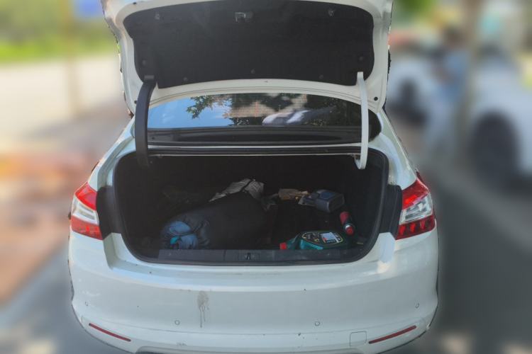 Used Peugeot 408 2014 1.8L Automatic Luxury Edition Trunk