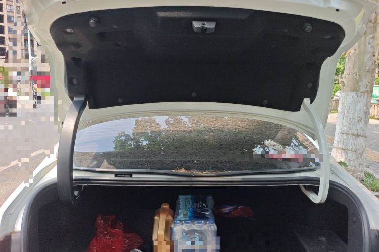 Used Peugeot 408 2014 1.8L Automatic Luxury Edition Trunk