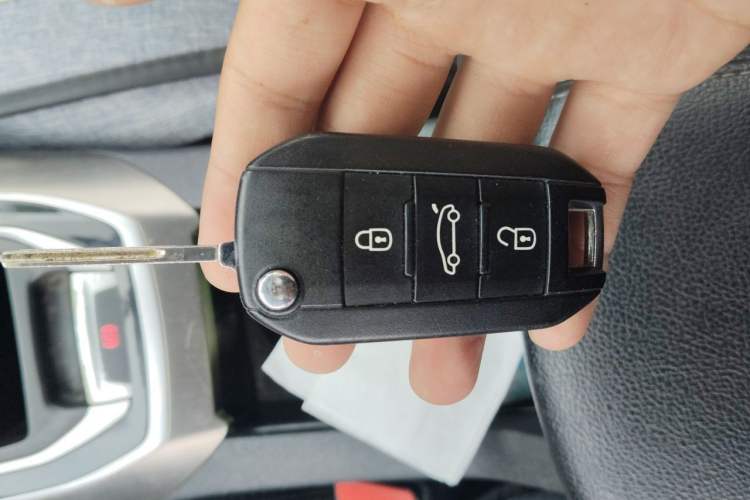 Used Peugeot 408 2014 1.8L Automatic Luxury Edition Vehicle Key
