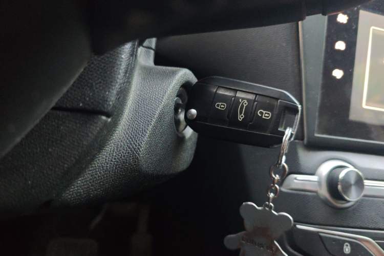 Used Peugeot 408 2014 1.8L Automatic Luxury Edition Vehicle Key