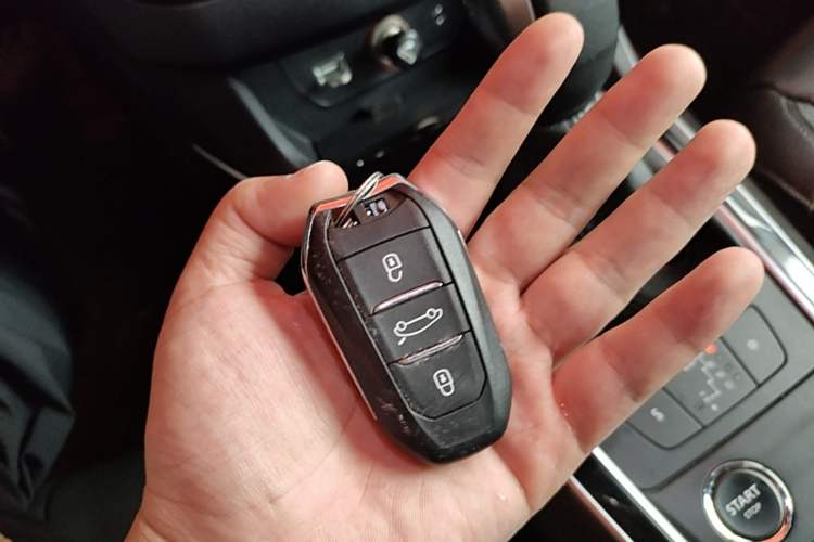 Used Peugeot 408 2014 1.6T Automatic Prestige Edition Vehicle Key