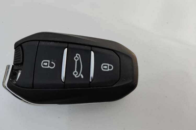Used Peugeot 408 2014 1.6T Automatic Prestige Edition Vehicle Key