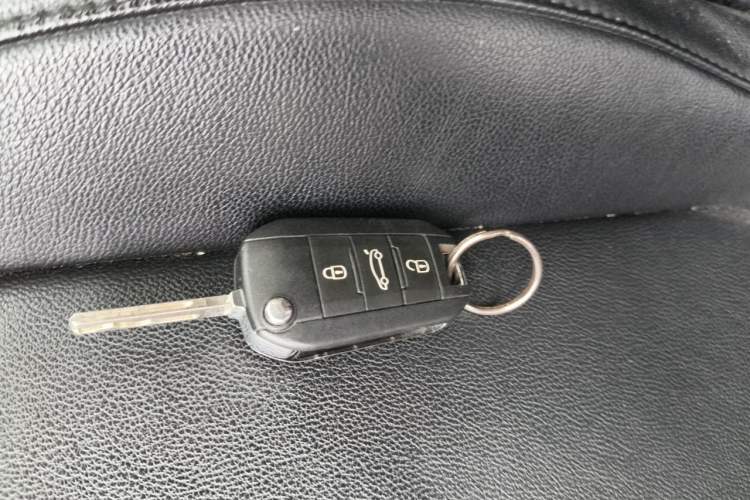 Used Peugeot 408 2014 1.8L Automatic Luxury Edition Vehicle Key