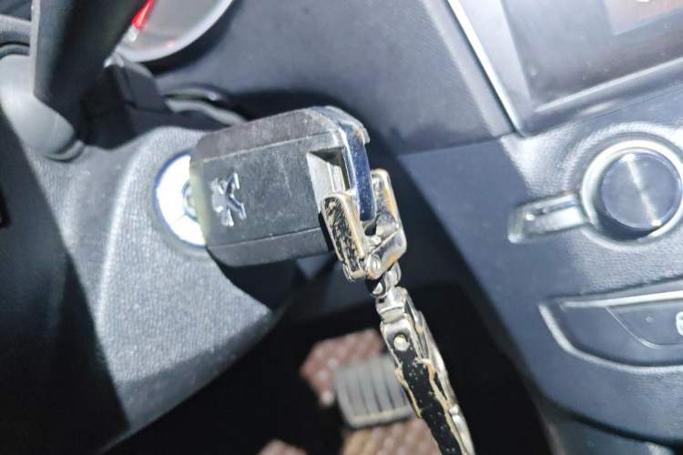 Used Peugeot 408 2014 1.8L Automatic Luxury Edition Vehicle Key