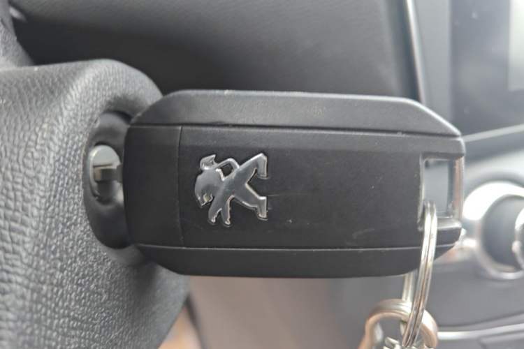 Used Peugeot 408 2014 1.8L Automatic Luxury Edition Vehicle Key