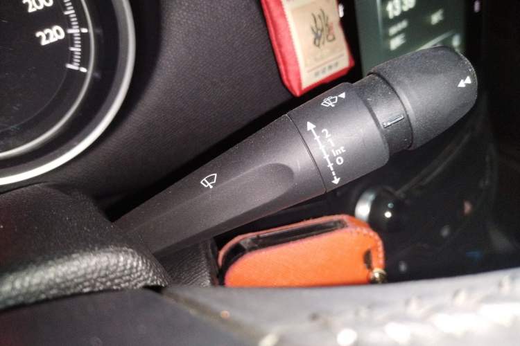 Used Peugeot 408 2014 1.8L Automatic Luxury Edition Vehicle Key