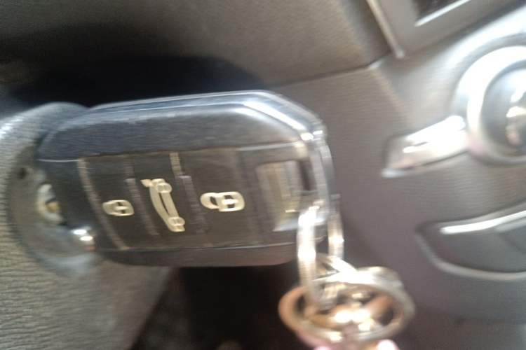 Used Peugeot 408 2014 1.8L Automatic Luxury Edition Vehicle Key