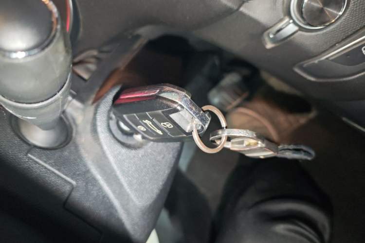 Used Peugeot 408 2014 1.8L Automatic Luxury Edition Vehicle Key